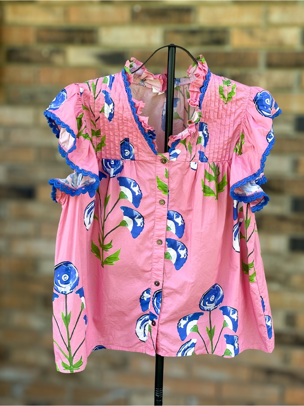 Entro Pink Blue Floral Ruffle Scallop Trim Blouse Large